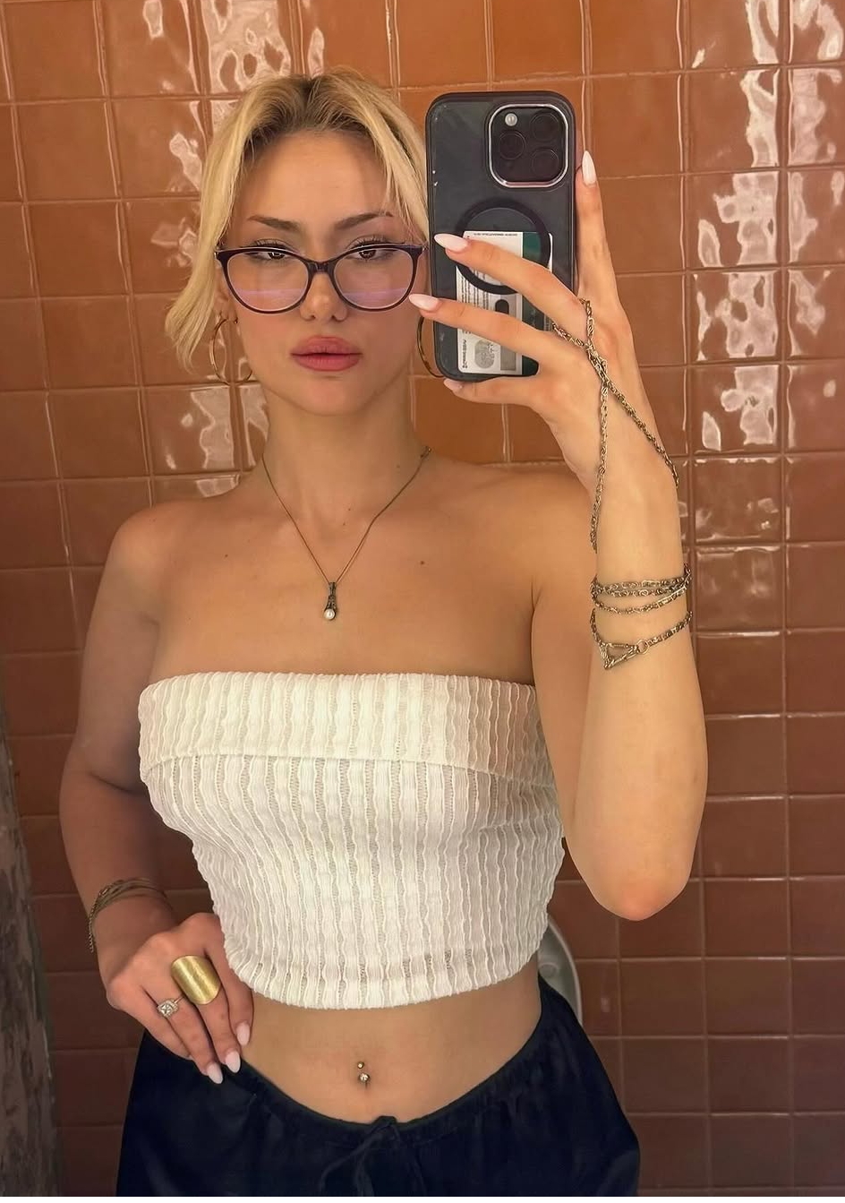 Haydarpaşa Ruhsal Denge Escort Bayan Kübra