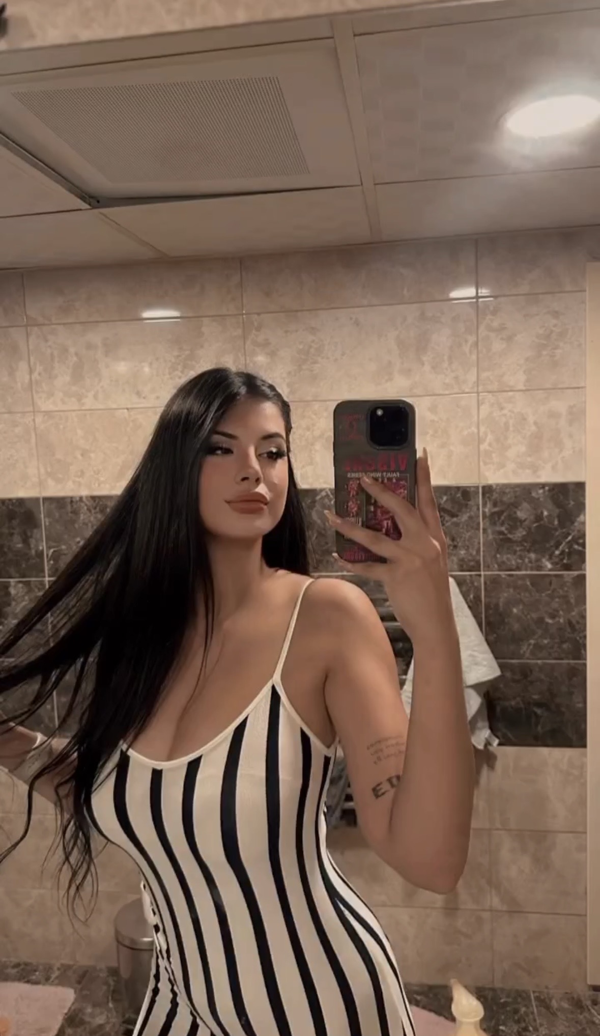 Yuvalı Bence Her Kadın Güzel Escort Bayan Gül
